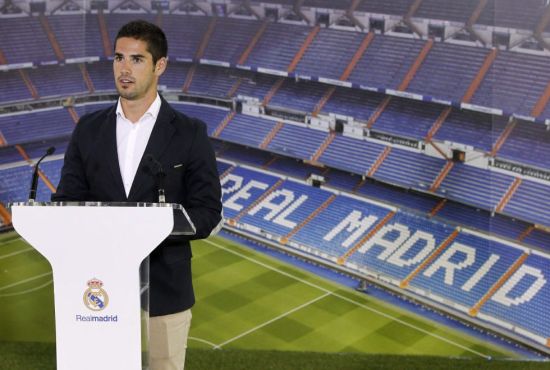 世体：霍安-加西亚因遭受撞击一瘸一拐，但能出战本轮欧冠（世体：霍安-加西亚遭撞击致跛行，仍将出战本轮欧冠）