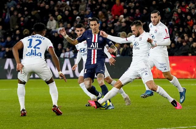 TA：曼城冬窗大概率召回埃切韦里，不排除留队的可能性（TA：曼城冬窗极有望召回埃切韦里，留队可能性仍在）