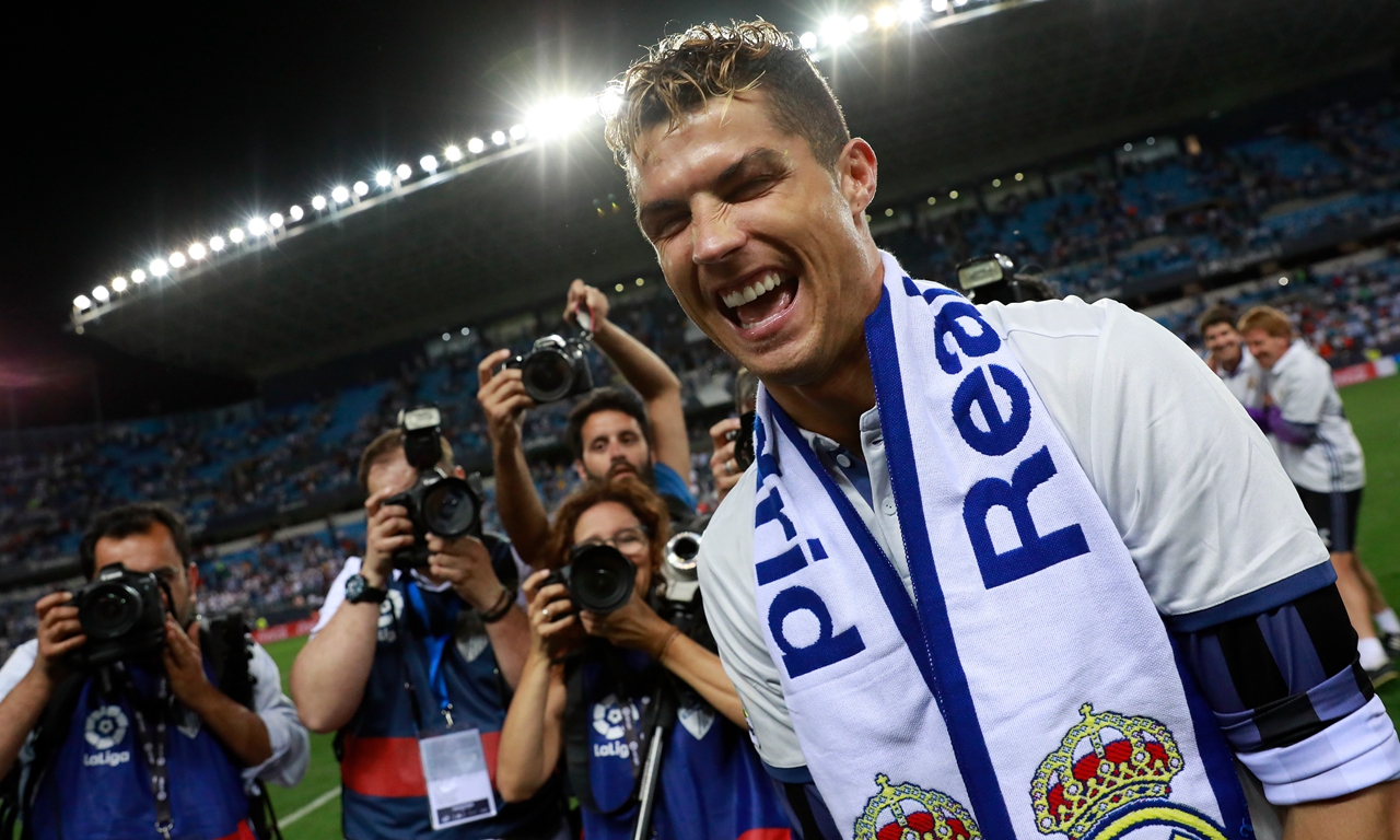 博斯：很惊讶曼城放走阿尔瓦雷斯；我与西蒙尼执教理念相反（博斯：曼城放走阿尔瓦雷斯让我意外；我的执教风格与西蒙尼截然相反）