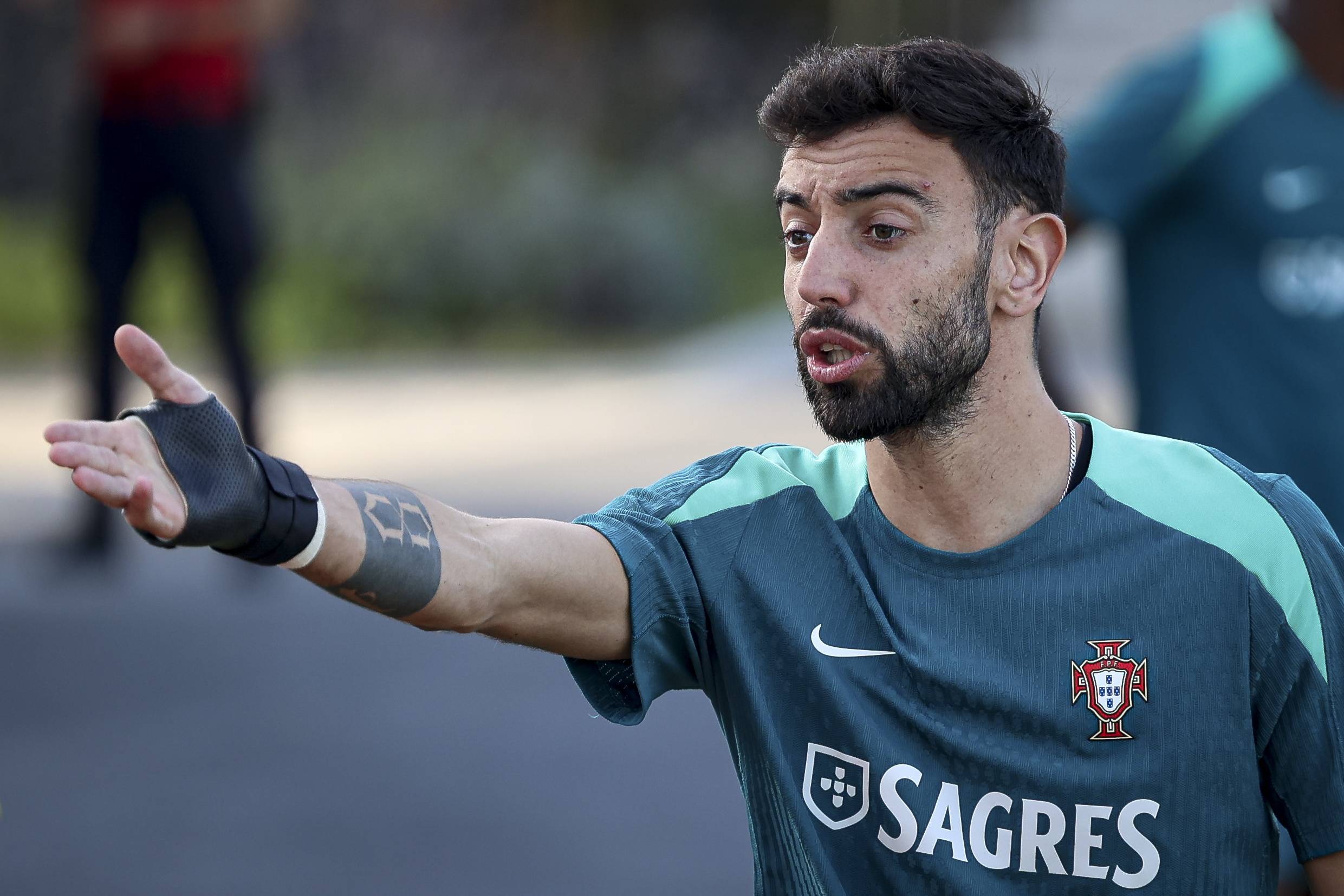 经纪人：国米态度很明确，赛季末再决定德弗赖和阿切尔比未来（经纪人称国米立场清晰：德弗赖、阿切尔比去留将于赛季结束后敲定）