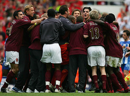 热度拉满！记者：斯洛文尼亚球迷现场观战为东契奇助威