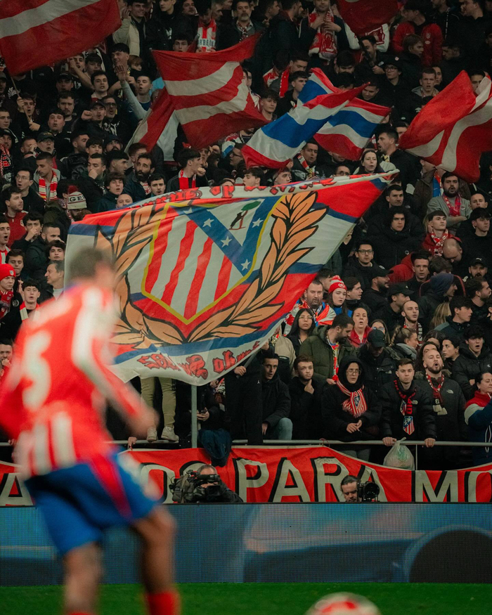 辽宁男篮在俱乐部杯第二战中以44-36击败合肥狂风，首节领先，次节反超，半场结束领先18分。（俱乐部杯次战，辽宁男篮44-36力克合肥狂风：首节占先、次节反超，半场领先18分）