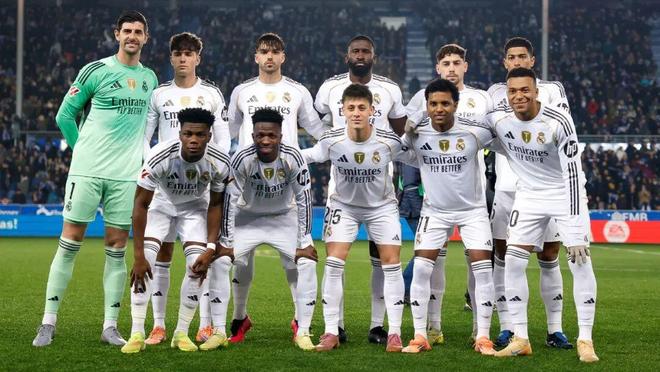 迈阿密国际总比分2-1晋级，梅西双响+完成生涯第400次助攻（梅西梅开二度并送出生涯第400次助攻，迈阿密国际总比分2-1晋级）