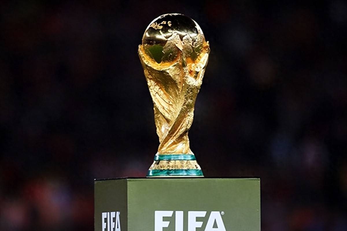 纳格尔斯曼谈征召萨内：他在欧冠和土超表现得很好（纳格尔斯曼谈召入萨内：欧冠与土超状态出色）